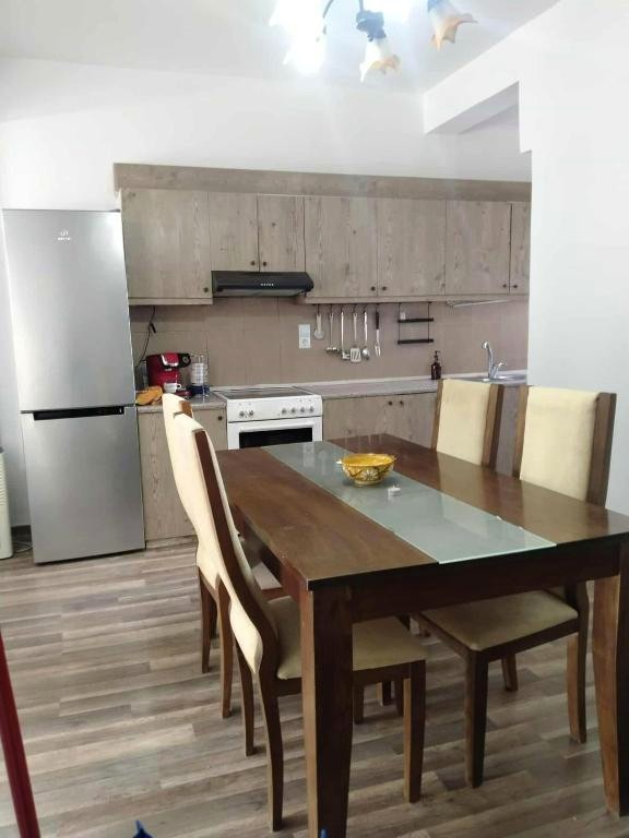 Dining area next to the kitchen